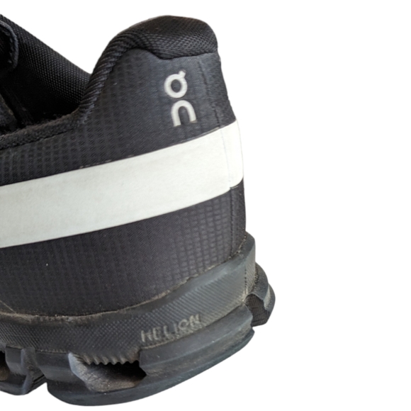 On Running Cloudflow 2 - Picture 4 of 8